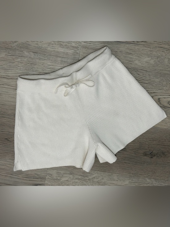 Abercrombie & Fitch Pants - NEW Abercrombie & Fitch Cream Comfy Knit Shorts With Side Slit Size Small